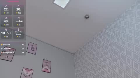 Tania  online show from October 8, 8:04 pm