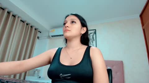 Sarahs Room online show from February 23, 3:56 am