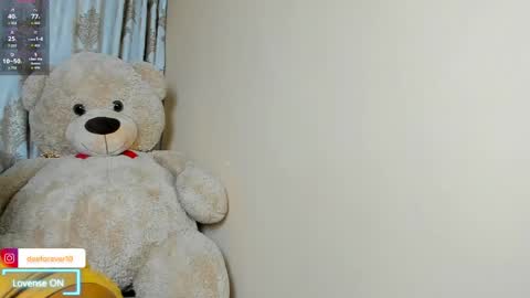 Pinky online show from April 21, 9:49 am