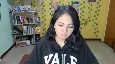 Mia  Wednesday to Sunday 730 am to 1030 am Colombian Hour D online show from February 10, 1:03 am