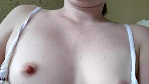 Snapshot of littlesubgirl_ chatting on October 7, 7:37 am Your Nicole if you want pvt with me tip 150 tkn extra and we go....... online show from October 7, 7:37 am