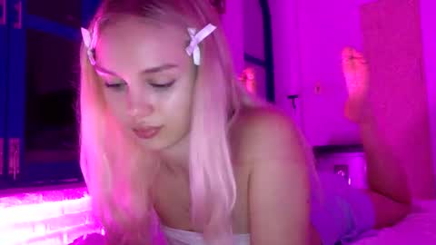 Liya online show from September 22, 11:36 am