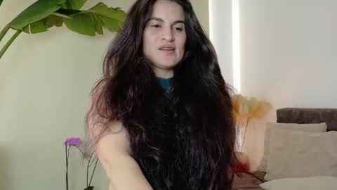 liz online show from October 17, 6:45 pm