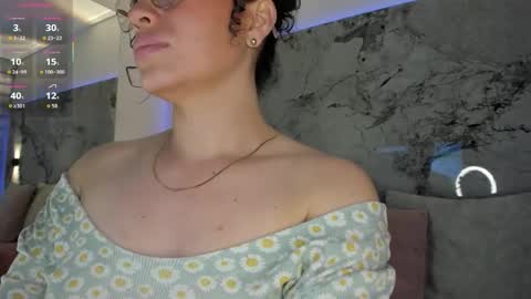 Liz  online show from February 25, 11:14 am