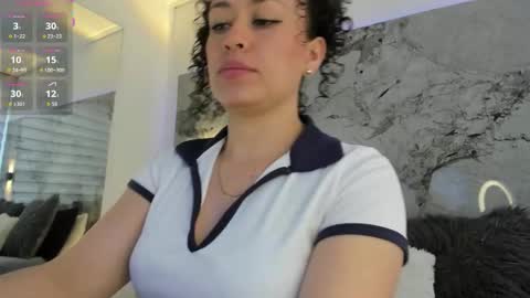 Snapshot of liz_holmes chatting on October 6, 12:34 pm Liz online show from October 6, 12:34 pm