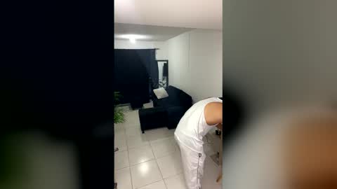 liz_xxx_zayn online show from February 25, 11:41 pm