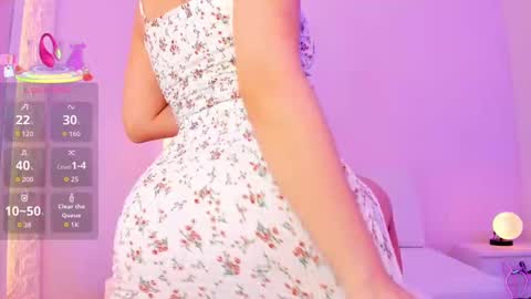 Snapshot of liza_bennet chatting on September 13, 2:52 pm Liza online show from September 13, 2:52 pm
