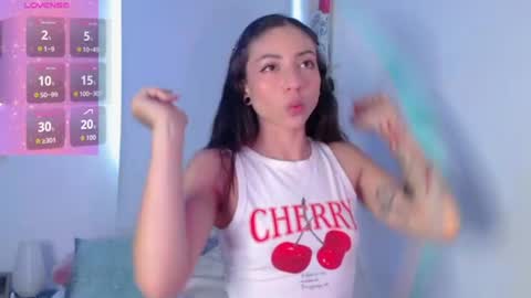 Lizza Scott online show from February 3, 9:30 pm