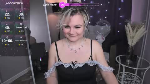 Lizzy online show from March 25, 2:18 am