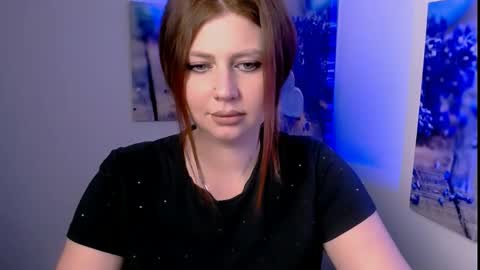 Lizzy3 online show from February 11, 2:10 pm