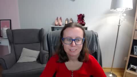 Lizzy online show from October 6, 4:41 am