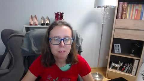 Lizzy online show from September 16, 4:26 am