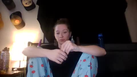 Lizzie Vonn online show from April 12, 8:40 am