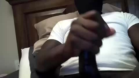 llcoolblack online show from October 14, 6:22 pm