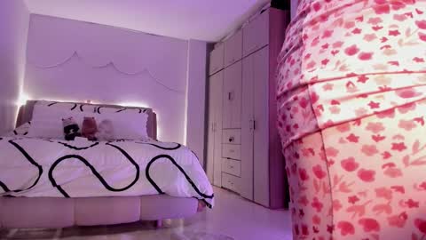 Kloe see you 28-11  to celebrate my birthday online show from February 28, 12:36 am