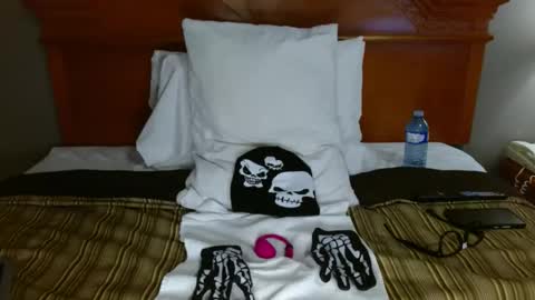 John online show from October 29, 1:40 am