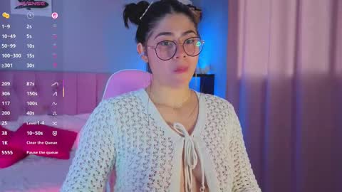 Snapshot of loaluxury chatting on October 7, 6:04 pm Pamela online show from October 7, 6:04 pm