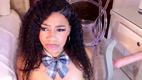  LOANA  online show from March 10, 6:12 pm