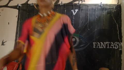 LA LOBA online show from December 29, 8:15 pm