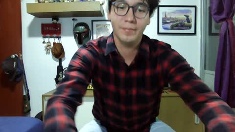 Lobo online show from December 9, 2:56 am