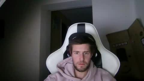 lobo online show from November 12, 11:18 pm