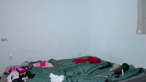 Wannabe Sissy online show from April 4, 7:48 am