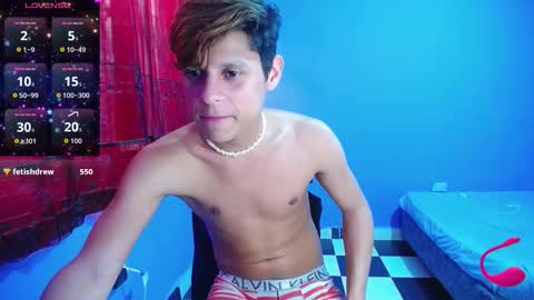 Snapshot of loganevans8 chatting on September 24, 6:14 pm Logan online show from September 24, 6:14 pm