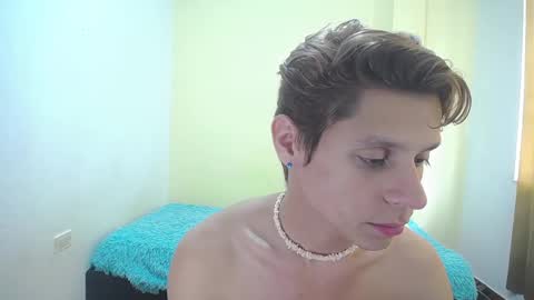 Snapshot of loganevans8 chatting on February 25, 4:57 pm Logan online show from February 25, 4:57 pm