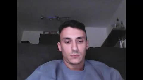 logann1103 online show from December 3, 1:45 pm