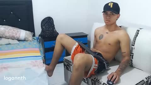 logannthh online show from February 27, 1:17 pm