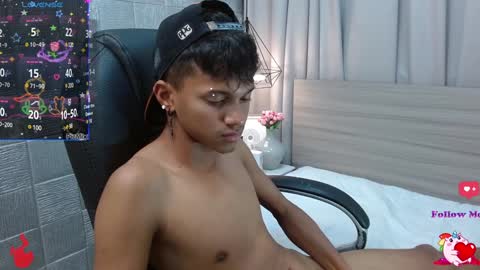 Snapshot of loistwink_1 chatting on February 7, 5:10 am LOUIS online show from February 7, 5:10 am