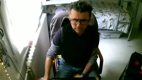 lokoum39 online show from April 29, 11:15 am