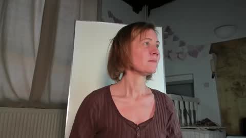 lola_belgium online show from March 2, 4:32 pm