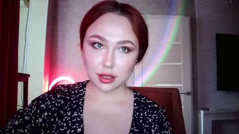 Snapshot of lolamint_ chatting on September 30, 12:26 pm Lola online show from September 30, 12:26 pm
