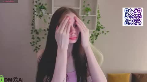 Lola online show from December 4, 9:20 am