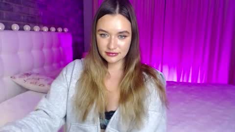 Victoria online show from February 3, 5:28 pm