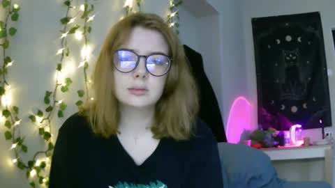 Lilly online show from March 3, 2:28 pm