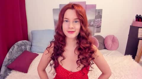 LoloMercier online show from January 16, 9:13 pm