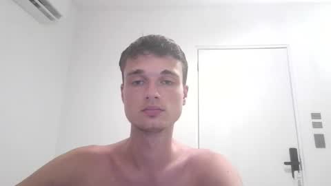 london_tomy online show from November 29, 4:42 am