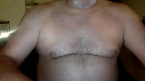 londonbearlover online show from March 9, 6:11 pm