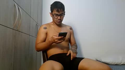 Snapshot of lonelydick2002 chatting on September 30, 8:58 am lonelydick2002 online show from September 30, 8:58 am