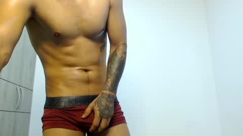 Snapshot of lonelydick2002 chatting on January 30, 11:22 am lonelydick2002 online show from January 30, 11:22 am
