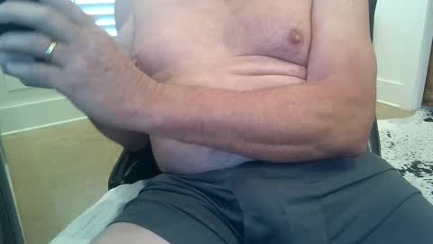Snapshot of lonelytraveler69_ chatting on March 12, 7:14 pm JustaGuyinMS online show from March 12, 7:14 pm