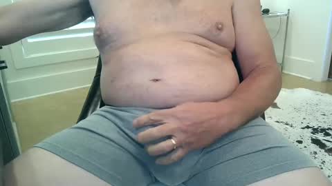 Snapshot of lonelytraveler69_ chatting on September 9, 3:34 pm JustaGuyinMS online show from September 9, 3:34 pm