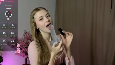 Cindy online show from November 1, 8:35 am