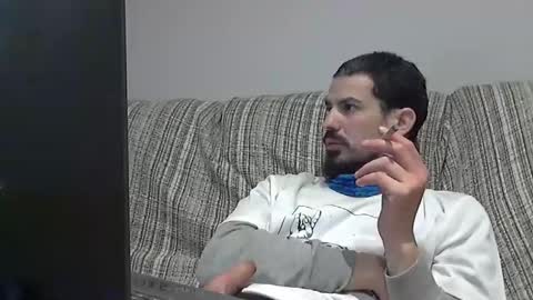 Alejandro Rulitos Twitter longnight55 Intagram 5longnight5 online show from February 11, 7:16 pm