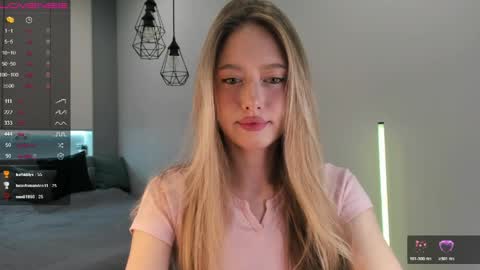 Eva online show from April 1, 1:41 pm