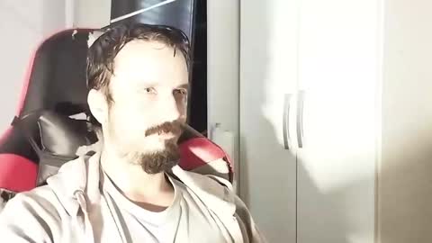 Lucas online show from September 9, 12:49 pm