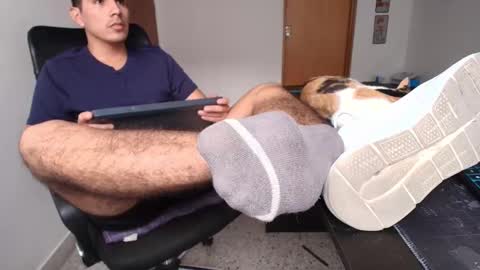 looki 16 online show from November 28, 4:36 pm