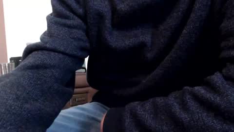 looking469 online show from April 10, 5:06 pm